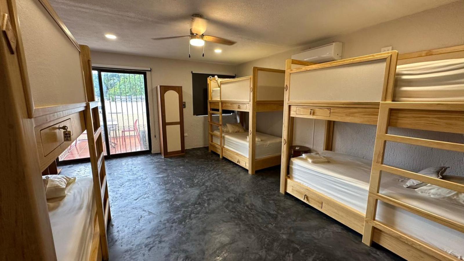 Casa Encuentro De Joaquin Garcia Hostel เมริดา ภายนอก รูปภาพ